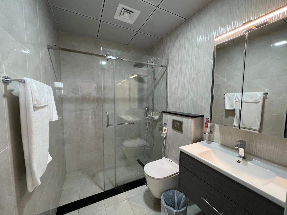 Penrose Place Dubai Jvc 외부 사진