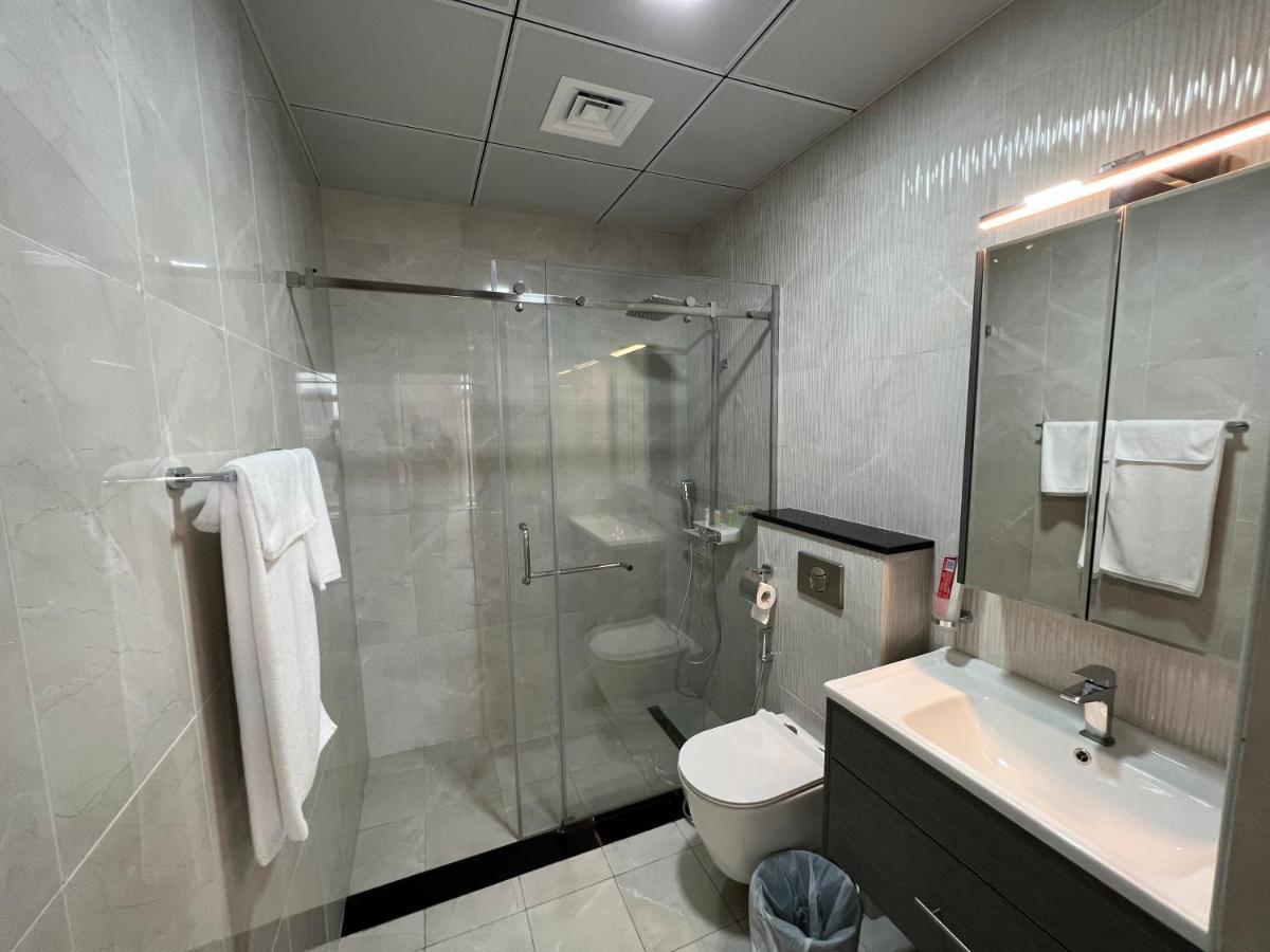 Penrose Place Dubai Jvc 외부 사진