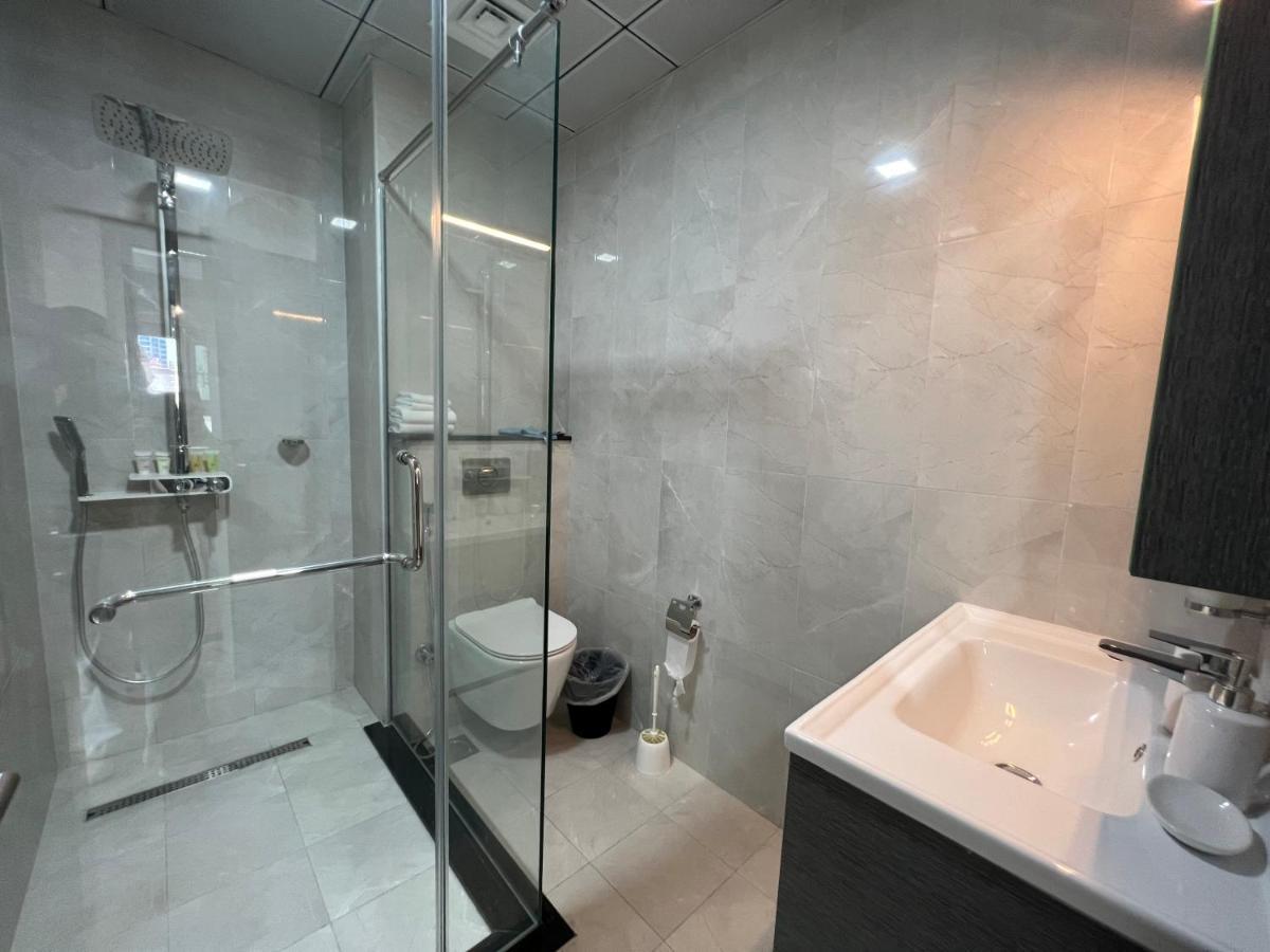 Penrose Place Dubai Jvc 외부 사진